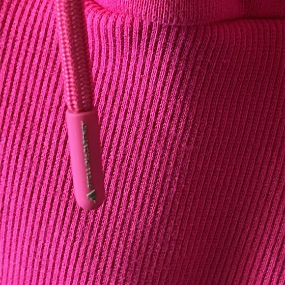 Stella McCartney TrueCasuals Cropped Hoodie - Picture 5 of 17